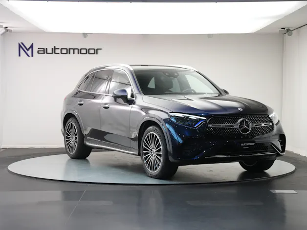 MERCEDES-BENZ GLC 300 4Matic AMG Line 9G-Tronic *AHK * Massagesitze* * Burmester*