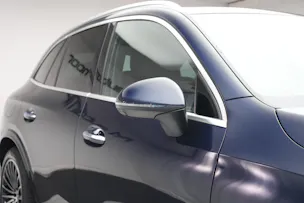 MERCEDES-BENZ GLC 300 4Matic AMG Line 9G-Tronic *AHK * Massagesitze* * Burmester*