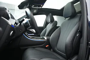 MERCEDES-BENZ GLC 300 4Matic AMG Line 9G-Tronic *AHK * Massagesitze* * Burmester*