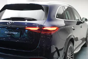MERCEDES-BENZ GLC 300 4Matic AMG Line 9G-Tronic *AHK * Massagesitze* * Burmester*