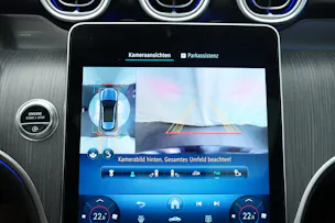MERCEDES-BENZ GLC 300 4Matic AMG Line 9G-Tronic *AHK * Massagesitze* * Burmester*