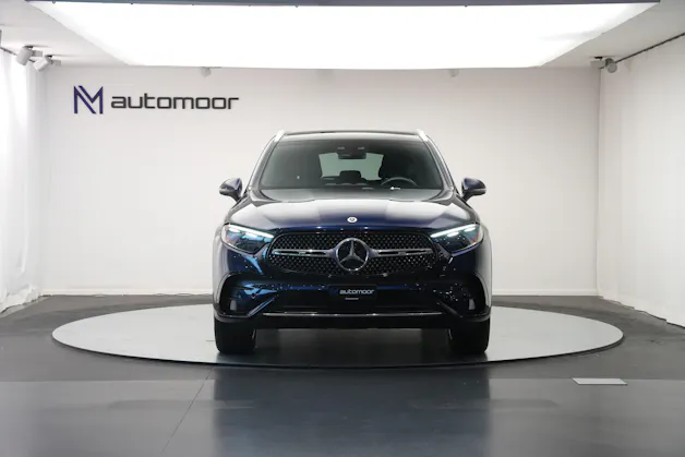 MERCEDES-BENZ GLC 300 4Matic AMG Line 9G-Tronic *AHK * Massagesitze* * Burmester*