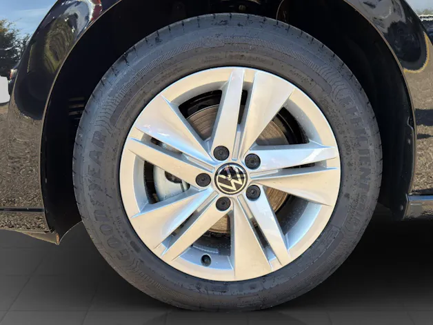 VW Golf 1.5 e TSI mHEV Value DSG
