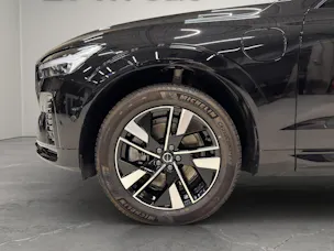 VOLVO XC60 2.0 T8 TE Plus Dark eAWD