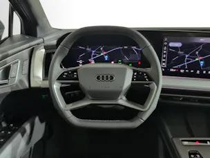 AUDI Q4 e-tron SUV performance Attraction