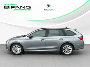 SKODA Octavia Combi 1.5 TSI mHEV DSG Selection