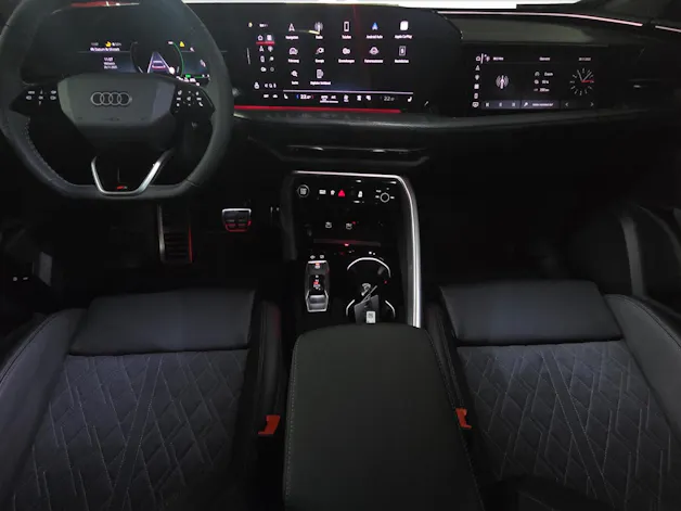 AUDI Q5 e-hybrid quattro 220 kW S-tronic