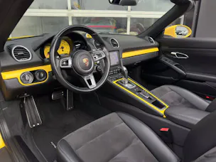 PORSCHE 718 Boxster S