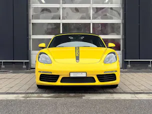 PORSCHE 718 Boxster S