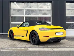 PORSCHE 718 Boxster S