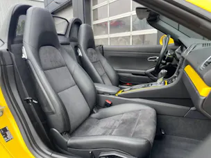 PORSCHE 718 Boxster S