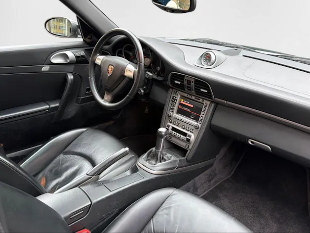 PORSCHE 911 Targa 4