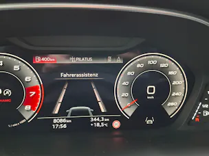 AUDI Q3 Sportback 35 TFSI Attraction S-tronic *Anhängerkupplung+8-fach bereift*