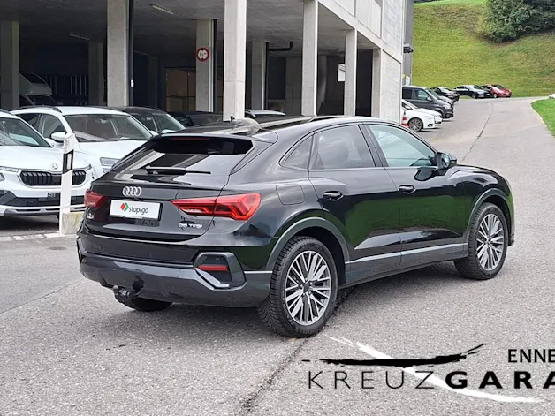 AUDI Q3 Sportback 35 TFSI Attraction S-tronic *Anhängerkupplung+8-fach bereift*