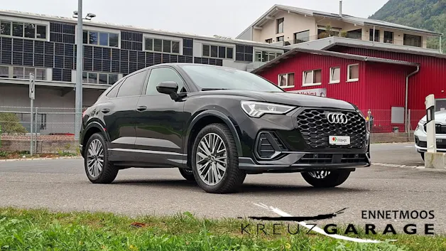 AUDI Q3 Sportback 35 TFSI Attraction S-tronic *Anhängerkupplung+8-fach bereift*