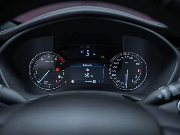 CADILLAC XT4 2.0 T Luxury AWD / Rückfahrkamera / Tempomat / el.Heckklappe
