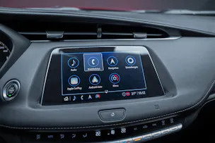 CADILLAC XT4 2.0 T Luxury AWD / Rückfahrkamera / Tempomat / el.Heckklappe