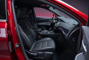 CADILLAC XT4 2.0 T Luxury AWD / Rückfahrkamera / Tempomat / el.Heckklappe