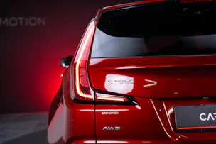 CADILLAC XT4 2.0 T Luxury AWD / Rückfahrkamera / Tempomat / el.Heckklappe
