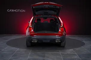 CADILLAC XT4 2.0 T Luxury AWD / Rückfahrkamera / Tempomat / el.Heckklappe