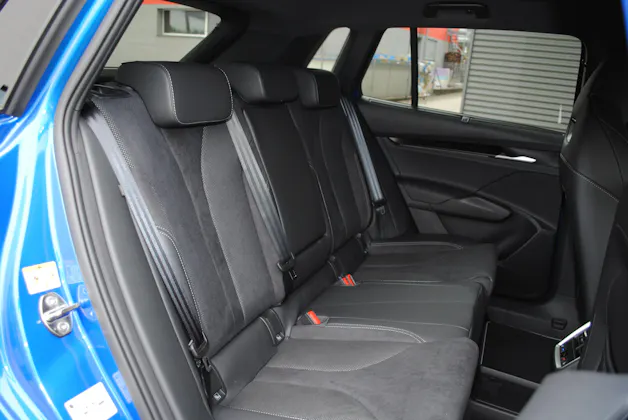 SKODA Elroq 85x Sportline 4x4
