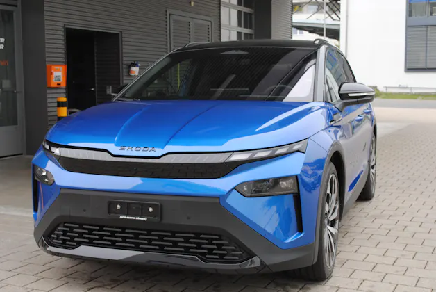 SKODA Elroq 85x Sportline 4x4