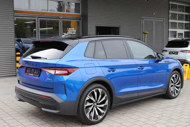 SKODA Elroq 85x Sportline 4x4