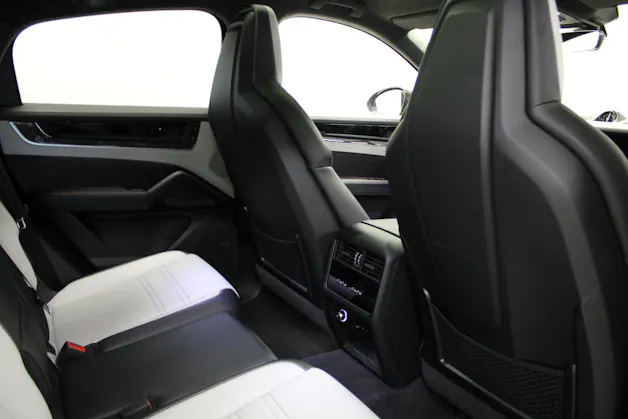 PORSCHE Cayenne Coupé Turbo E-Hybrid Tiptronic