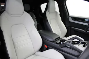 PORSCHE Cayenne Coupé Turbo E-Hybrid Tiptronic