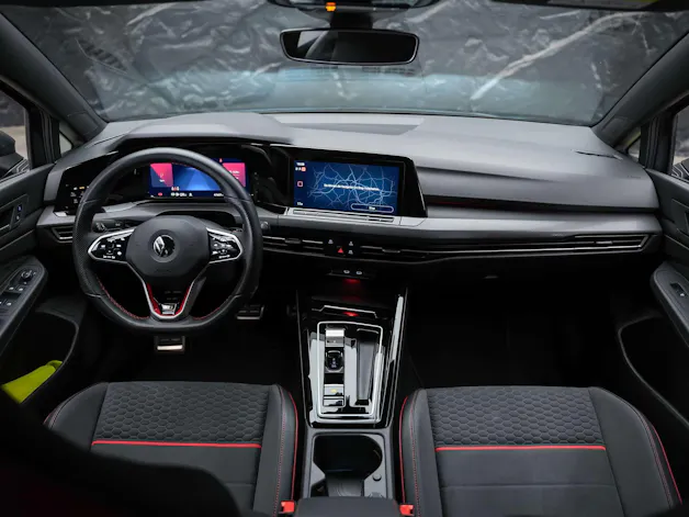 VW Golf 2.0 TSI GTI Clubsport DSG *Teilleder/Alcantara Sitze*Spurhalteassistent*