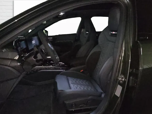 AUDI RS 5 Avant TFSI 470 kW Tiptronic quattro