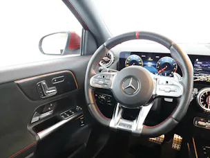 MERCEDES-BENZ GLA 35 AMG 4Matic