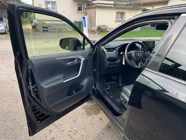 Toyota RAV-4 2.5 HSD Black Edition e-CVT 4WD