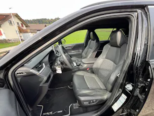 Toyota RAV-4 2.5 HSD Black Edition e-CVT 4WD
