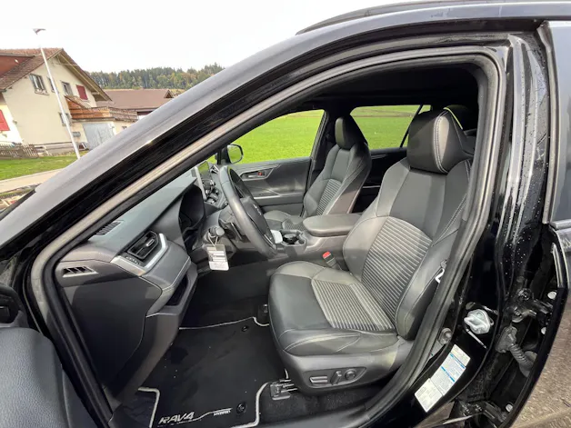 Toyota RAV-4 2.5 HSD Black Edition e-CVT 4WD