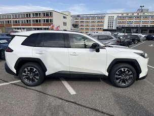 Toyota RAV-4 2.5 HSD Trend e-CVT AWD NEUES MODELL Automat