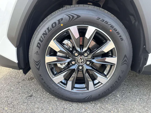Toyota RAV-4 2.5 HSD Trend e-CVT AWD NEUES MODELL Automat