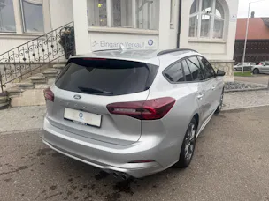 FORD Focus Station Wagon 1.0i EcoB Hybrid 155 ST-Line X