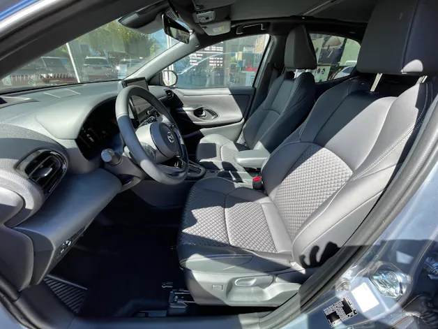 MAZDA 2 Hybrid Homura Plus