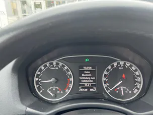 SKODA Octavia Combi 2.0 TDI Elegance 4x4 DSG