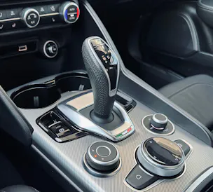 ALFA ROMEO Giulia 2.0 Sprint Edition Q4 AT8