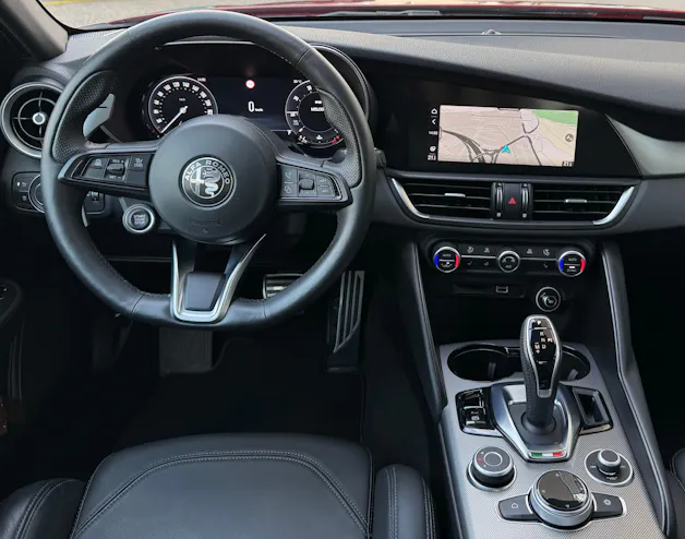 ALFA ROMEO Giulia 2.0 Sprint Edition Q4 AT8
