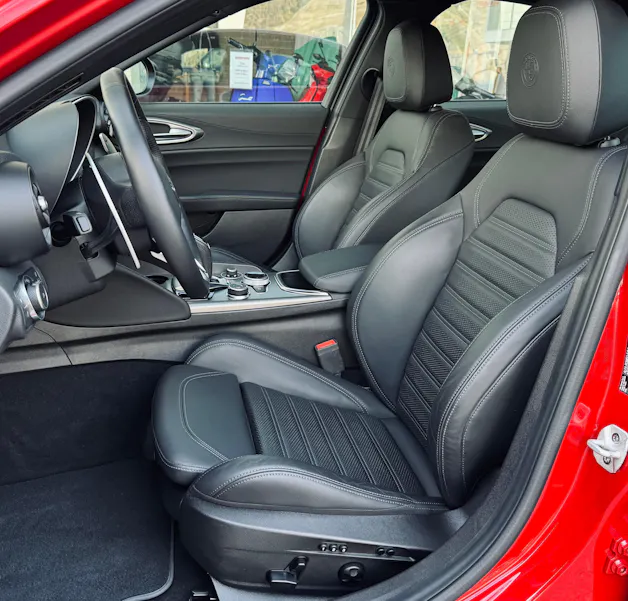 ALFA ROMEO Giulia 2.0 Sprint Edition Q4 AT8