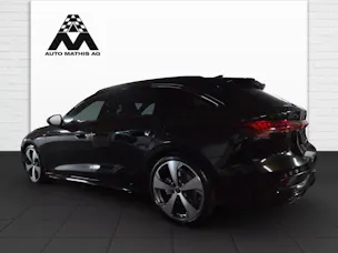 AUDI A5 Avant e-hybrid quattro Attraction 220 kW S tronic
