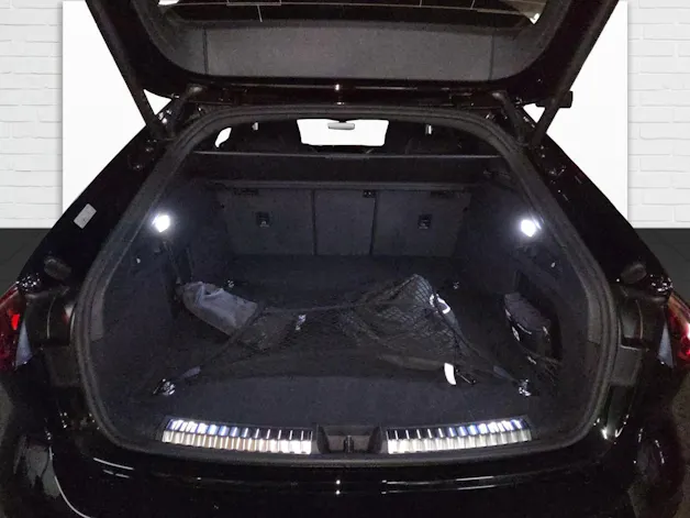 AUDI A5 Avant e-hybrid quattro Attraction 220 kW S tronic