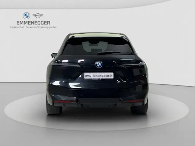 BMW iX xDrive50
