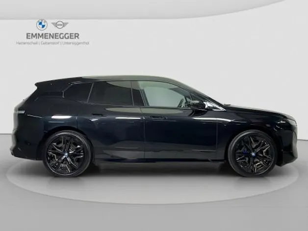 BMW iX xDrive50
