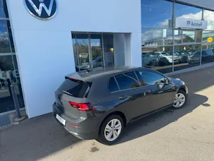 VW Golf 1.5 e TSI mHEV Basis DSG