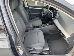 VW Golf 1.5 e TSI mHEV Basis DSG