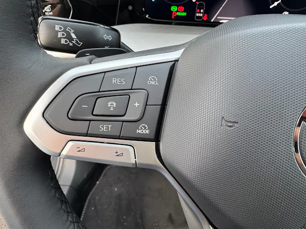VW Golf 1.5 e TSI mHEV Basis DSG